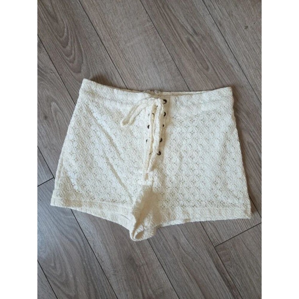 Forever 21 lace shorts xs small
